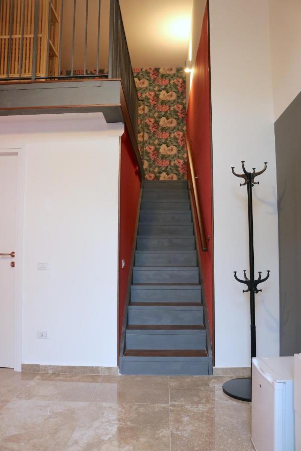 Ferienwohnung Michelangelo Navigli Loft Experience - Via Magolfa Mailand Exterior foto
