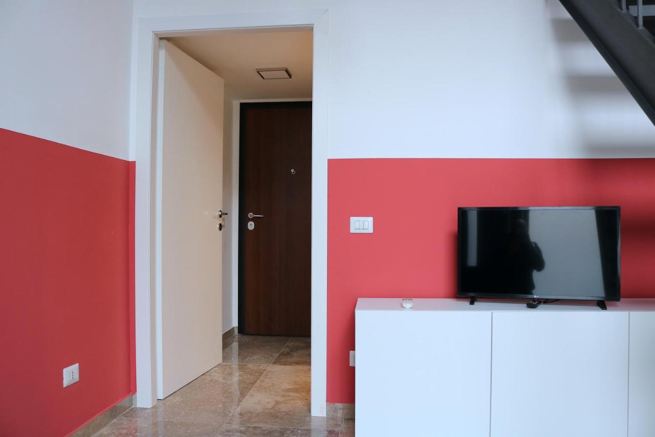 Ferienwohnung Michelangelo Navigli Loft Experience - Via Magolfa Mailand Exterior foto